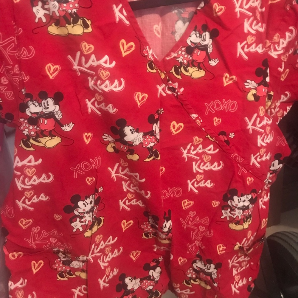 Valentine scrub size 3X